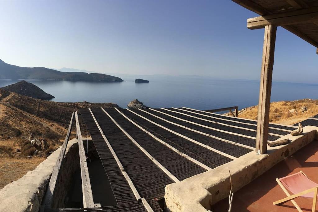 Snake House 180 Sea View - Serifians Residences Vayiá エクステリア 写真